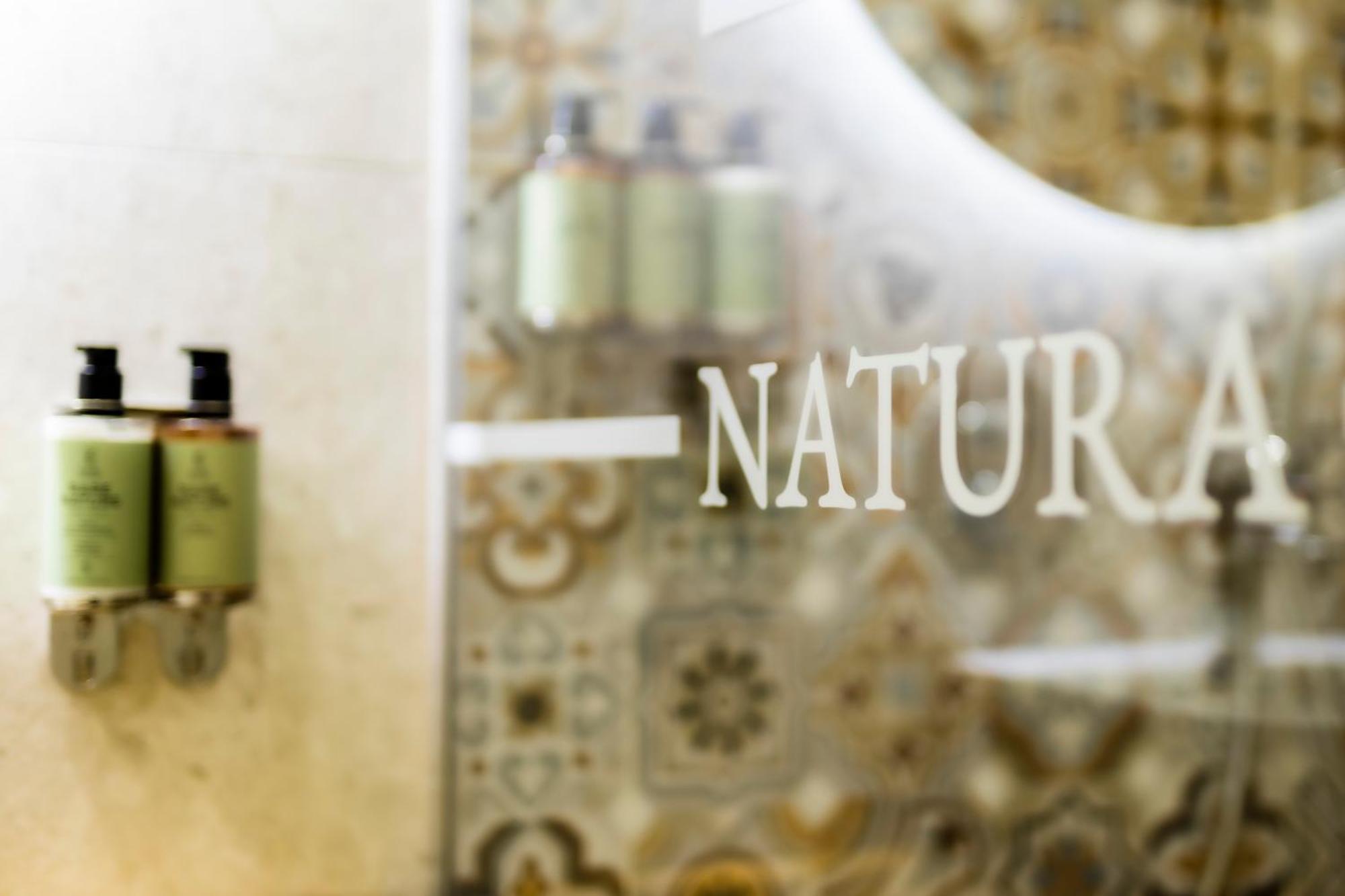 Natura All Seasons Boutique Hotel Burgas City Exterior foto
